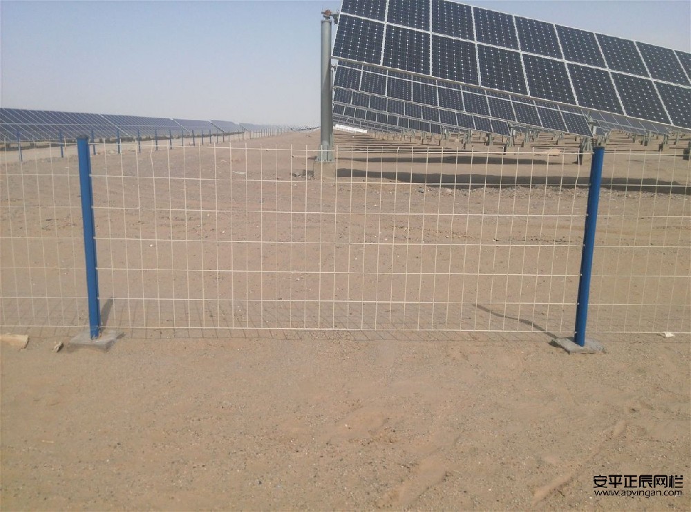 http://www.jiledao111.cn光伏發電圍欄