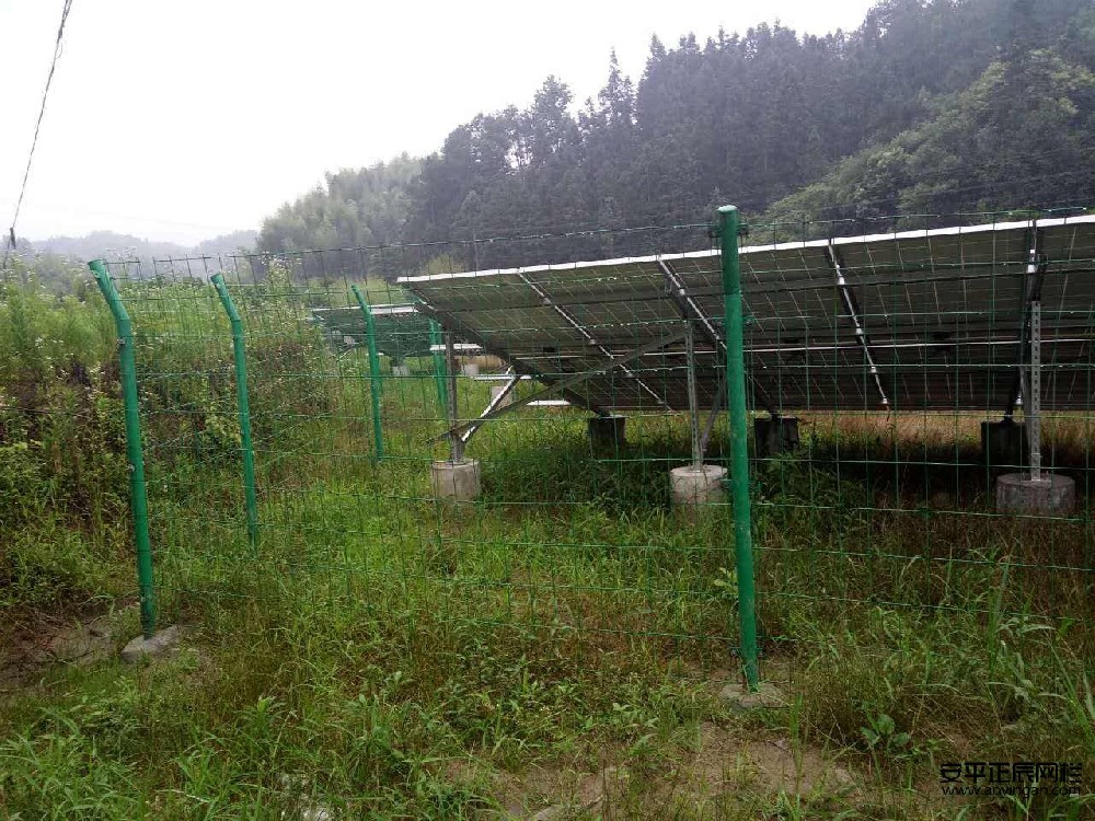 http://www.jiledao111.cn山地光伏圍欄