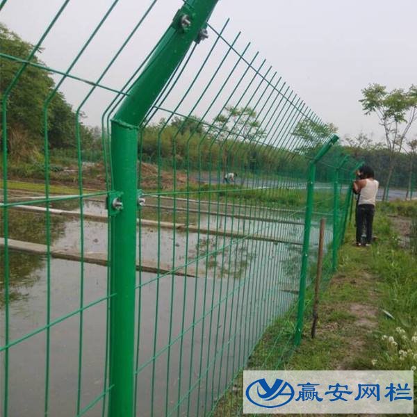 養(yǎng)殖魚(yú)塘護(hù)欄網(wǎng)