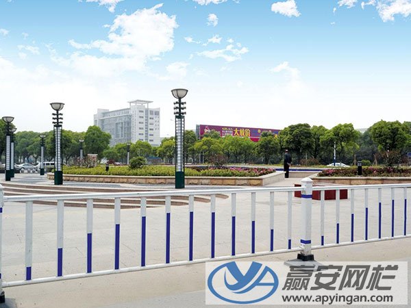 道路護欄