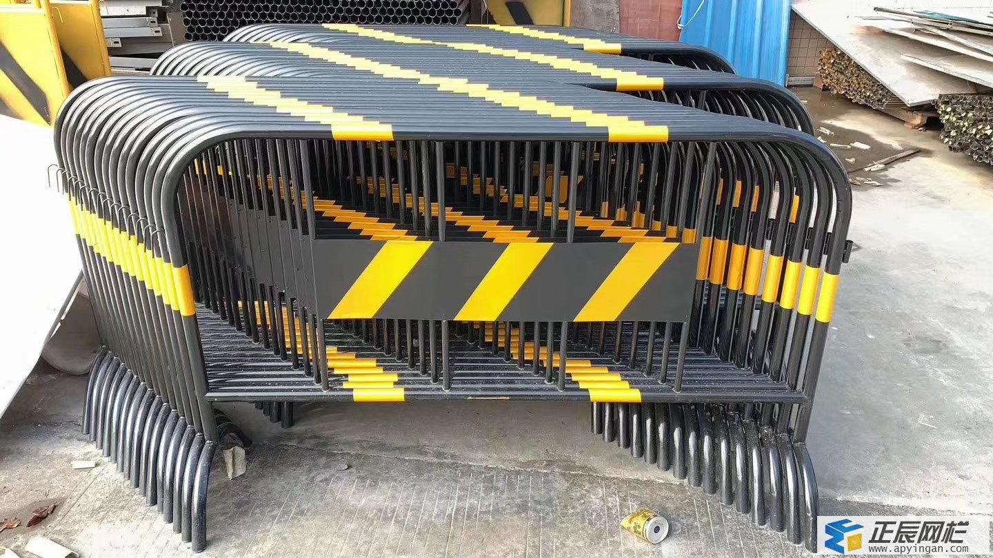 鐵馬護欄
