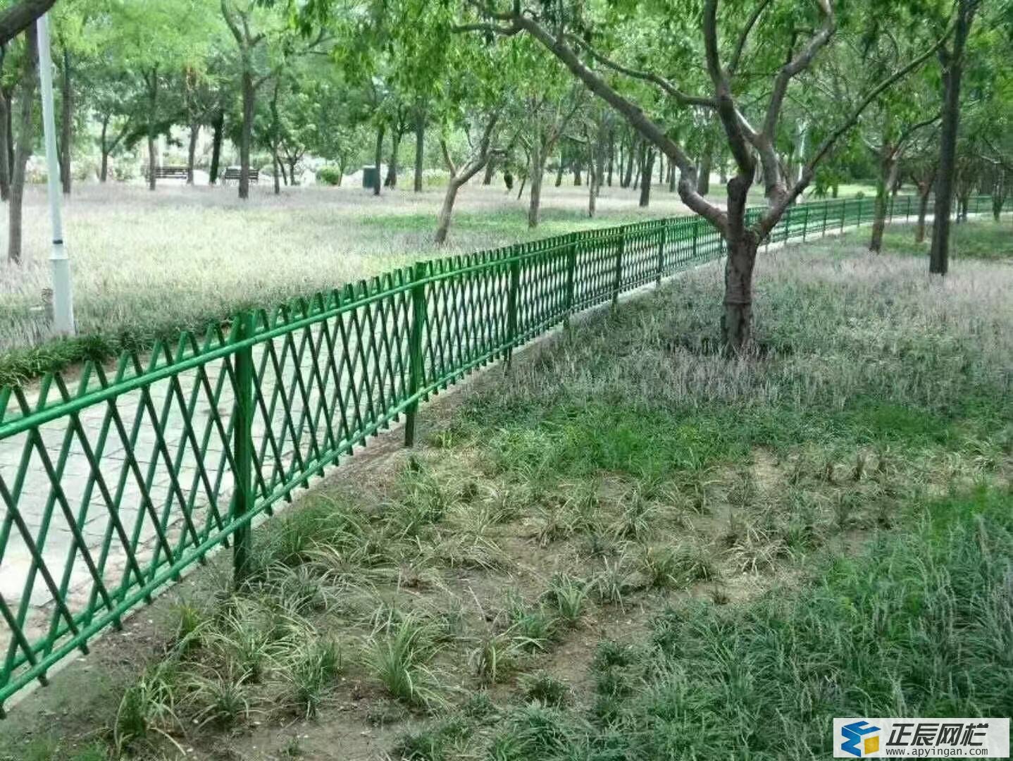 仿竹護(hù)欄