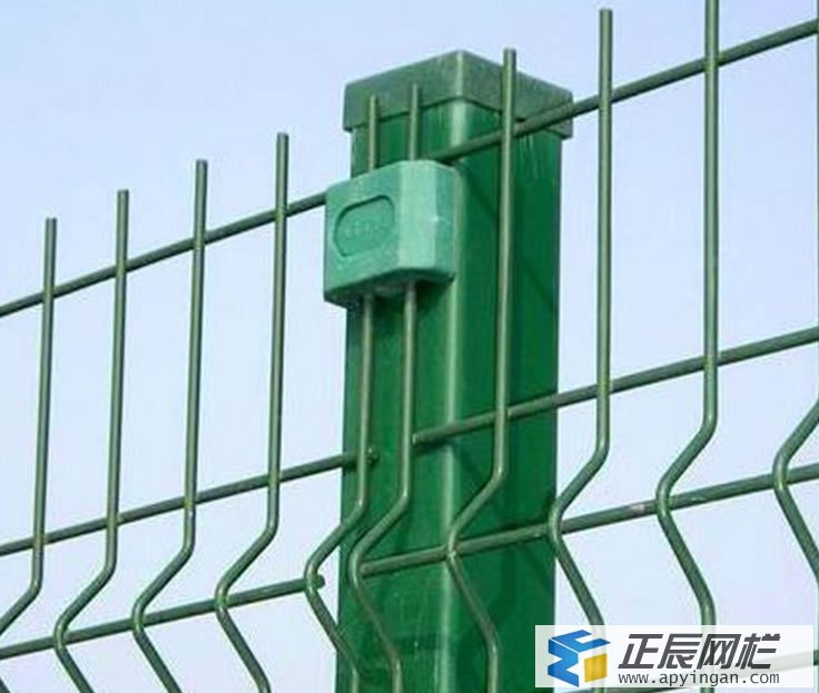 鐵網護欄