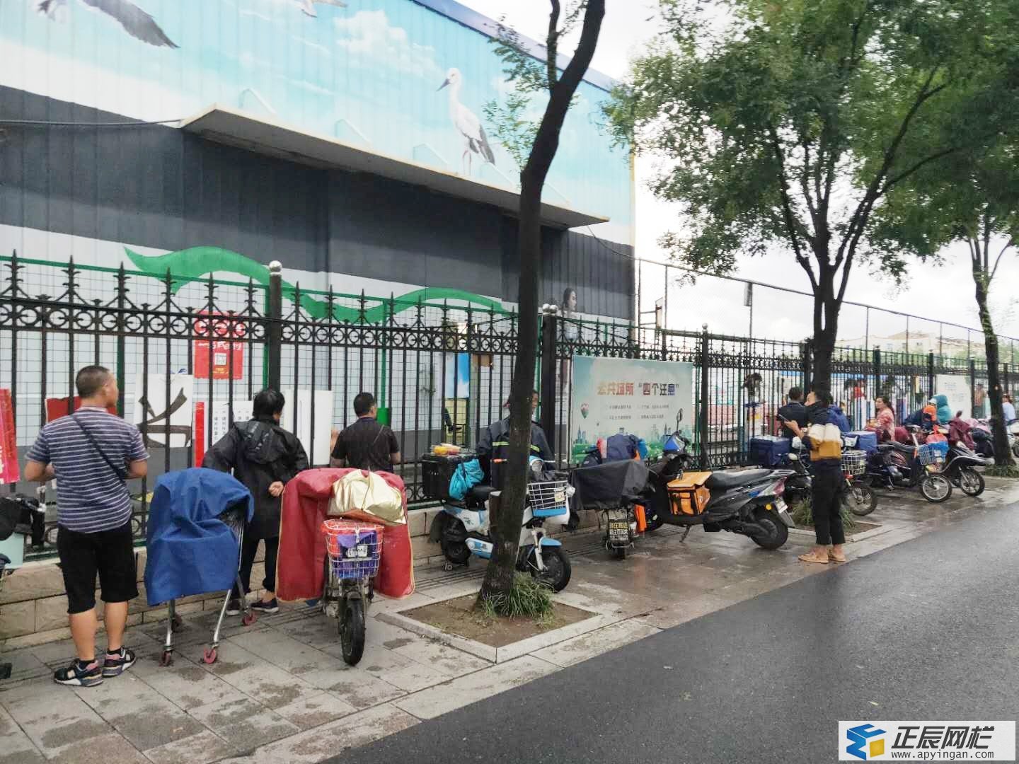 校園隔離護欄