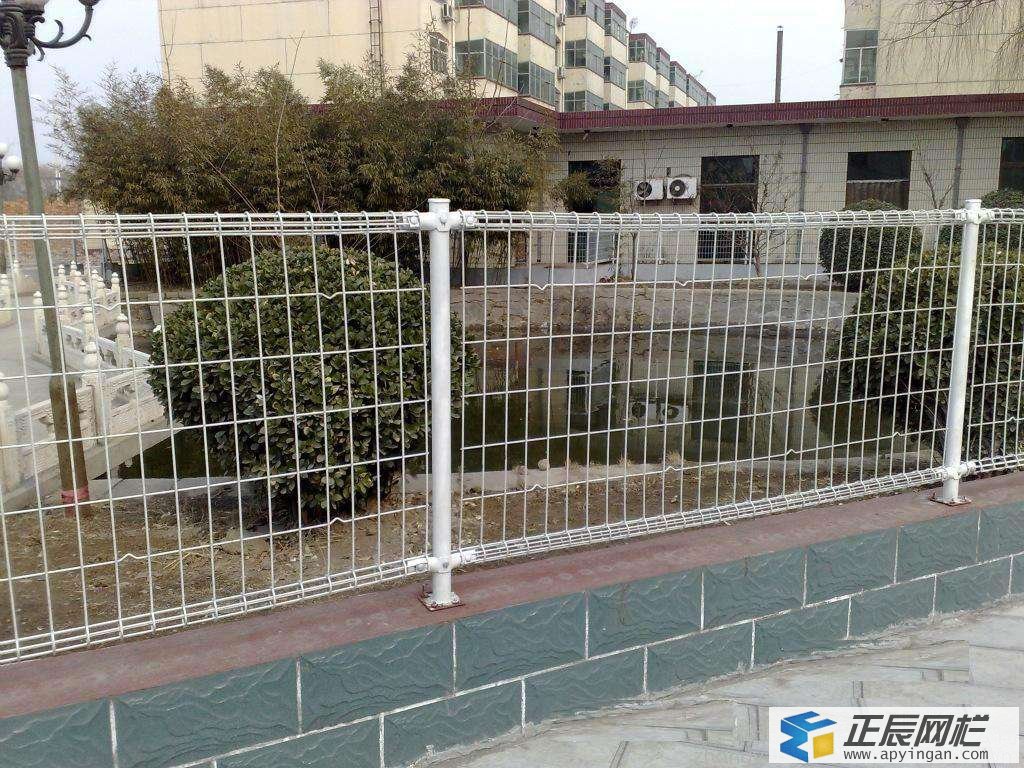 圍墻護欄
