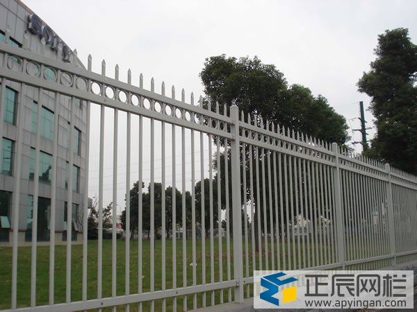 圍墻護欄