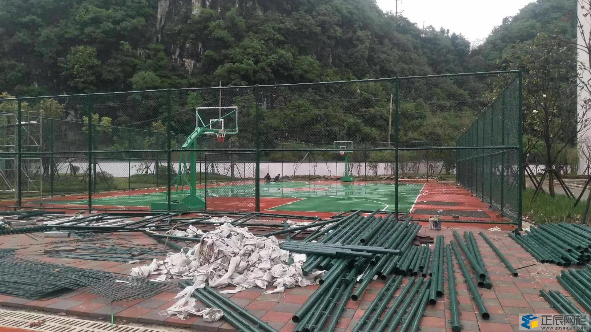 籃球場圍網