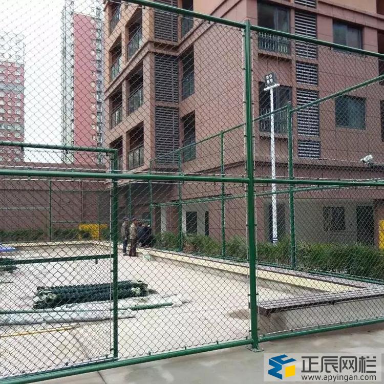 籃球場圍網